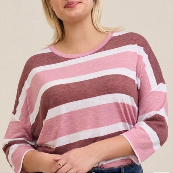 NWT Torrid feather Soft striped top - Picture 2 of 3